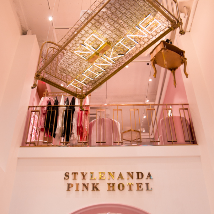 大人気通販『Stylenanda』明洞の「PinkHotel」にも行かなくっちゃね♪